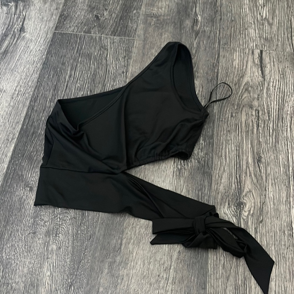 One Shoulder Crop top with Tie